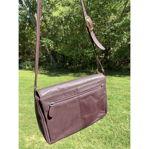 Etienne Aigner Vintage Brown Leather Handbag Shoulder Purse Brass Buckle - Picture 2 of 11